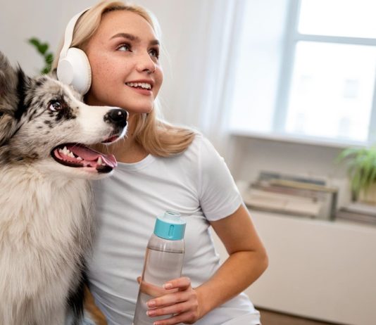 Tudtad, hogy a kutyád ellenállóképessége összefügg a táplálkozásával? kutya és gazdi