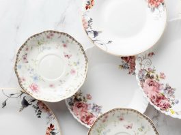 A tárgyak érzelmeket közvetítenek tányérok