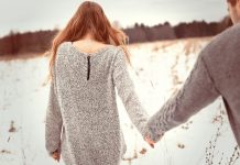 Miért ismételjük ugyanazokat a párkapcsolati mintákat? Gyermekkori kötődések hatása felnőttkorban