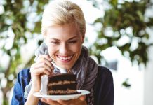 Édesmentes élvezet: desszert ízprofil cukor nélkül süti evés